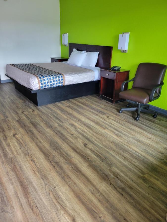 אוגוסטה Zainee Inc Budgetel Inn And Suites מראה חיצוני תמונה