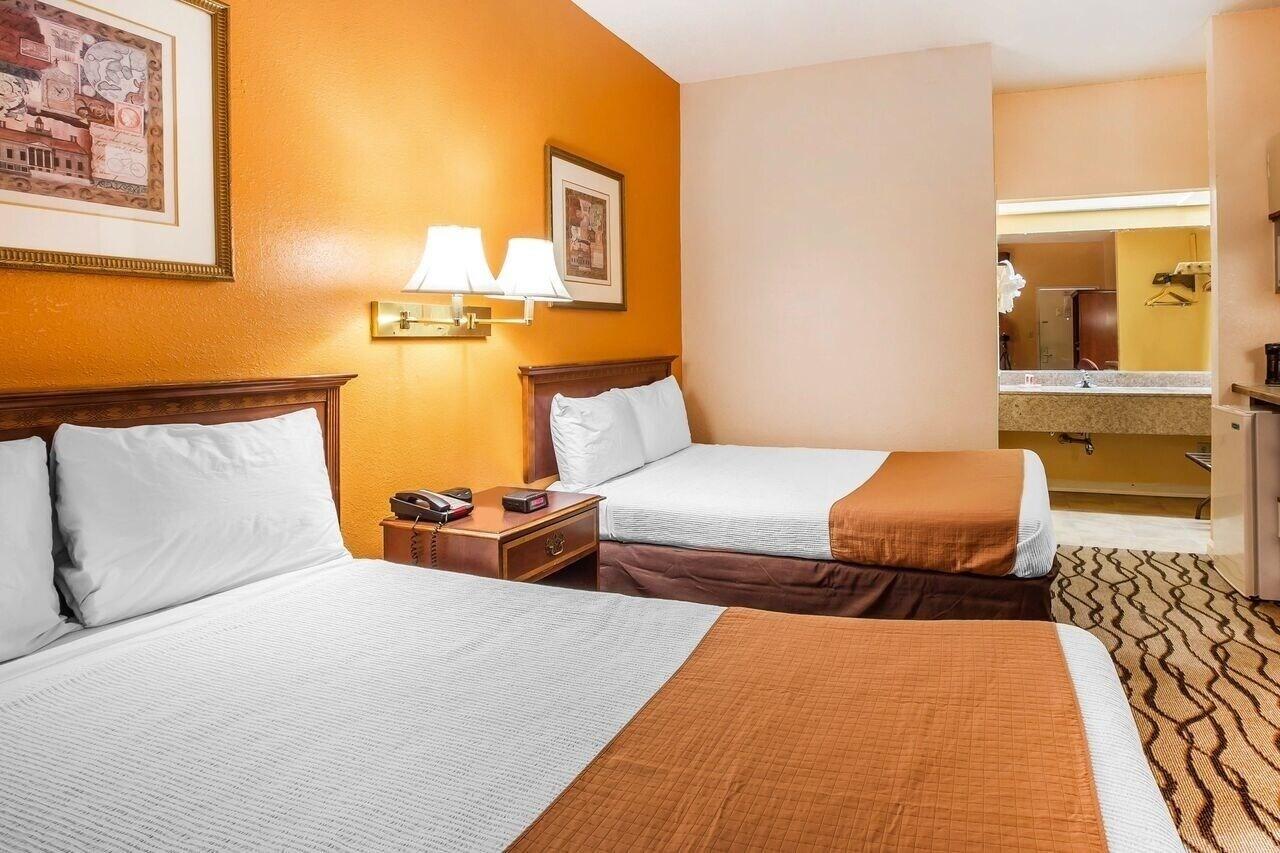 אוגוסטה Zainee Inc Budgetel Inn And Suites מראה חיצוני תמונה