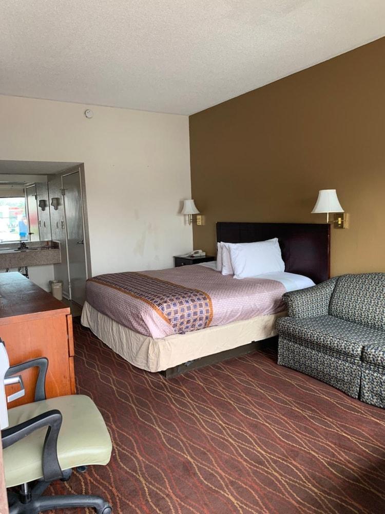 אוגוסטה Zainee Inc Budgetel Inn And Suites מראה חיצוני תמונה