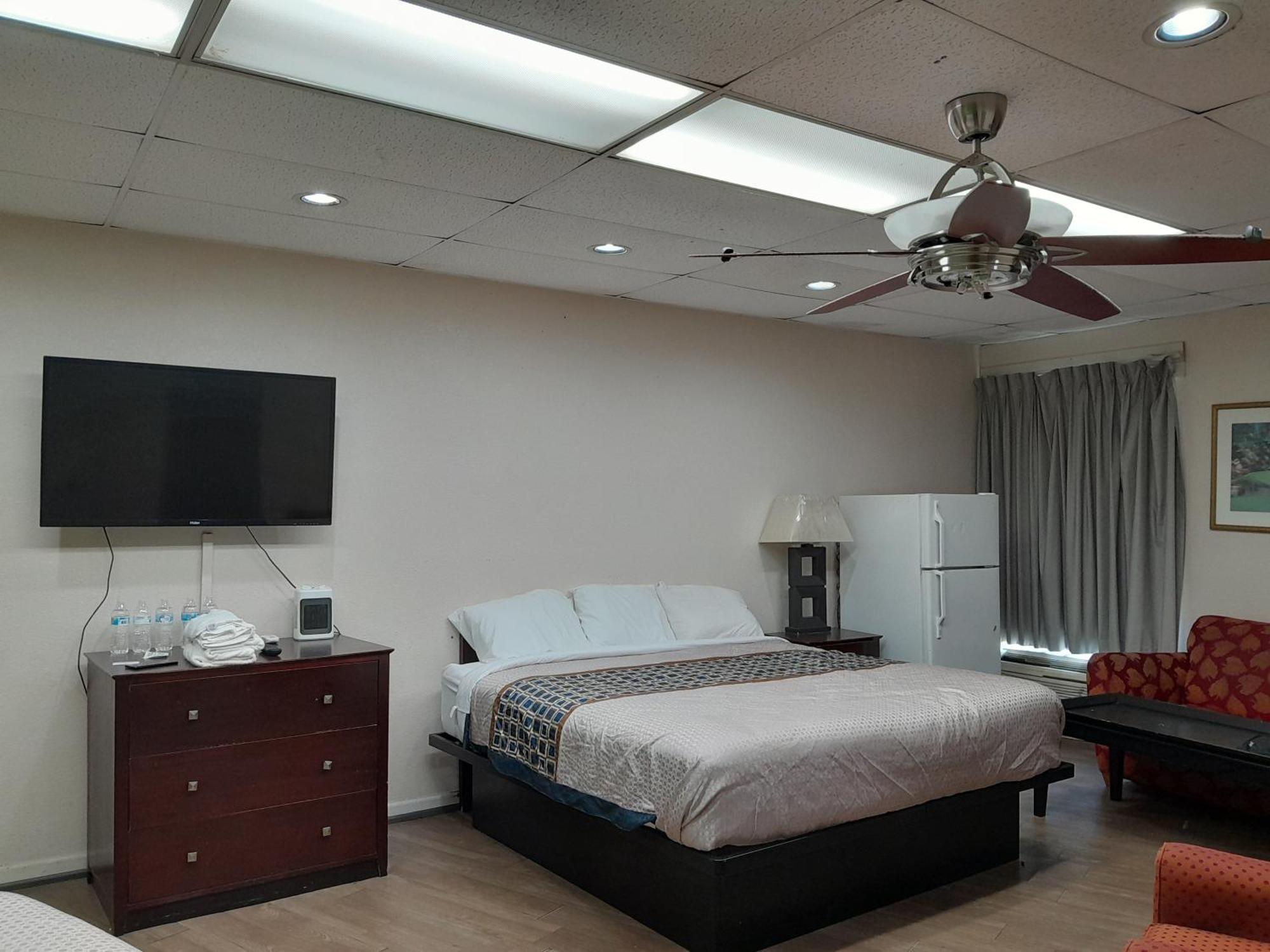 אוגוסטה Zainee Inc Budgetel Inn And Suites מראה חיצוני תמונה